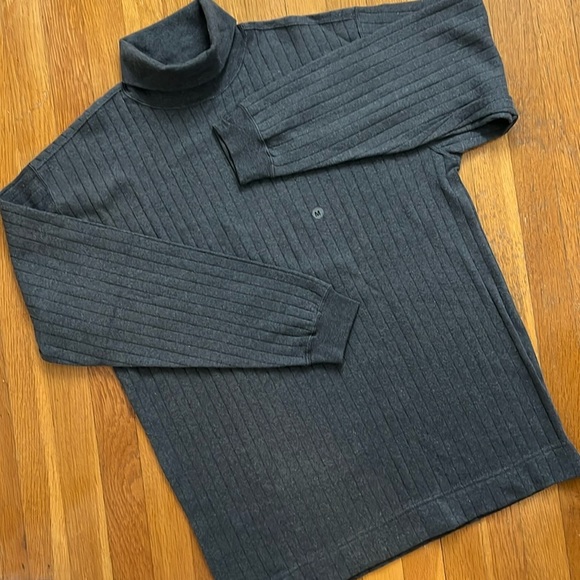 Men’s Vintage 90s Dockers 100% Cotton Ribbed Dark Gray Turtleneck Shirt / Top - Picture 1 of 10